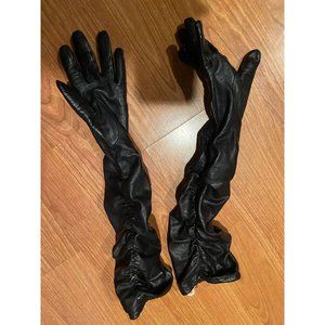 Ladies Size Medium Carolina Amato Leather Elbow Length Gloves - Stunning
